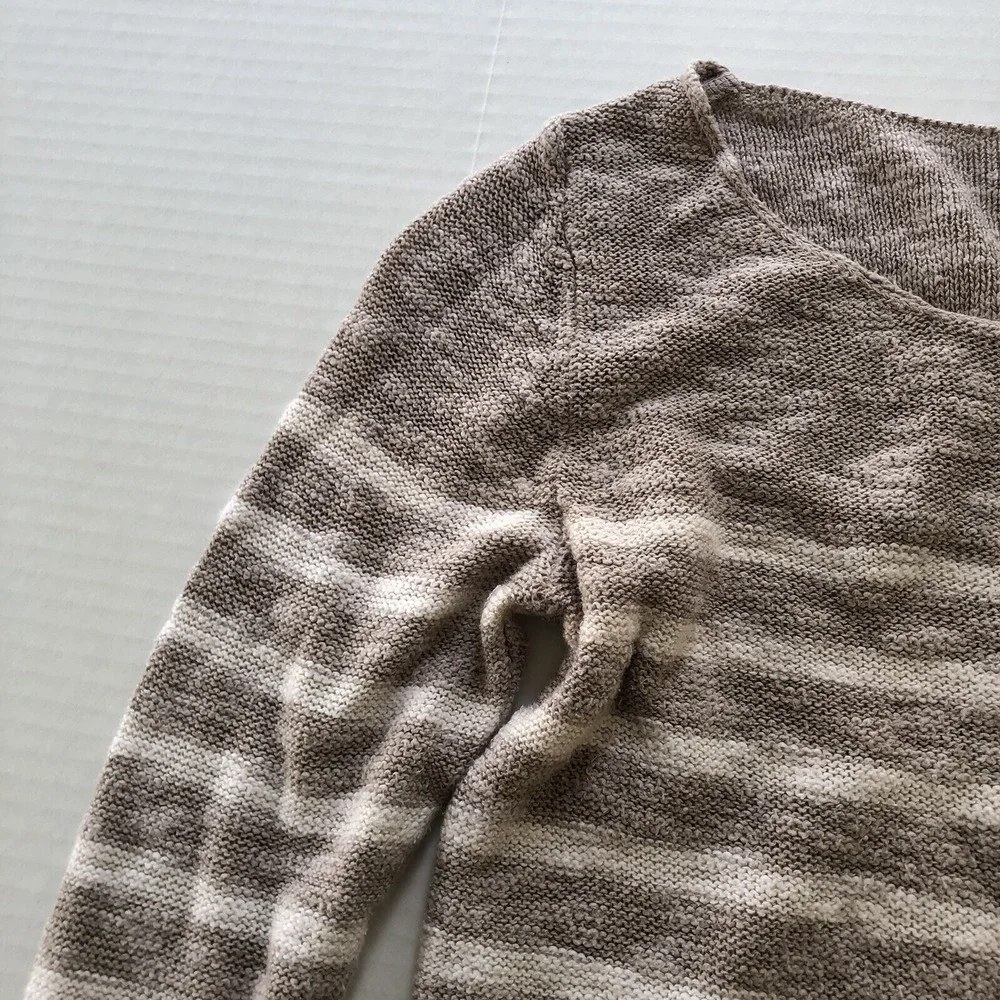 Old Navy Light Brown Stripe Sweater Women's Sz S A3758
